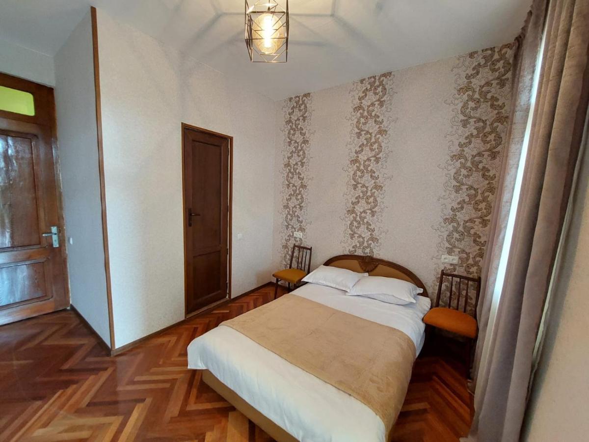 Guesthouse "Door" In Siğnaği Dış mekan fotoğraf